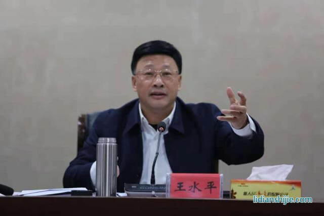 宜春市人民政府市長王水平在2019年3月30日在宜春市第四屆人民代表大會(huì)第五次會(huì)議上作政府工作報(bào)告