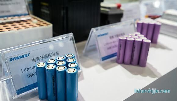 圓柱形鋰離子電池 圓柱形鋰離子電池