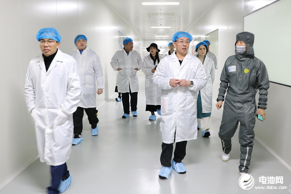中國電池新能源產業(yè)鏈調研團一行到訪南通星源