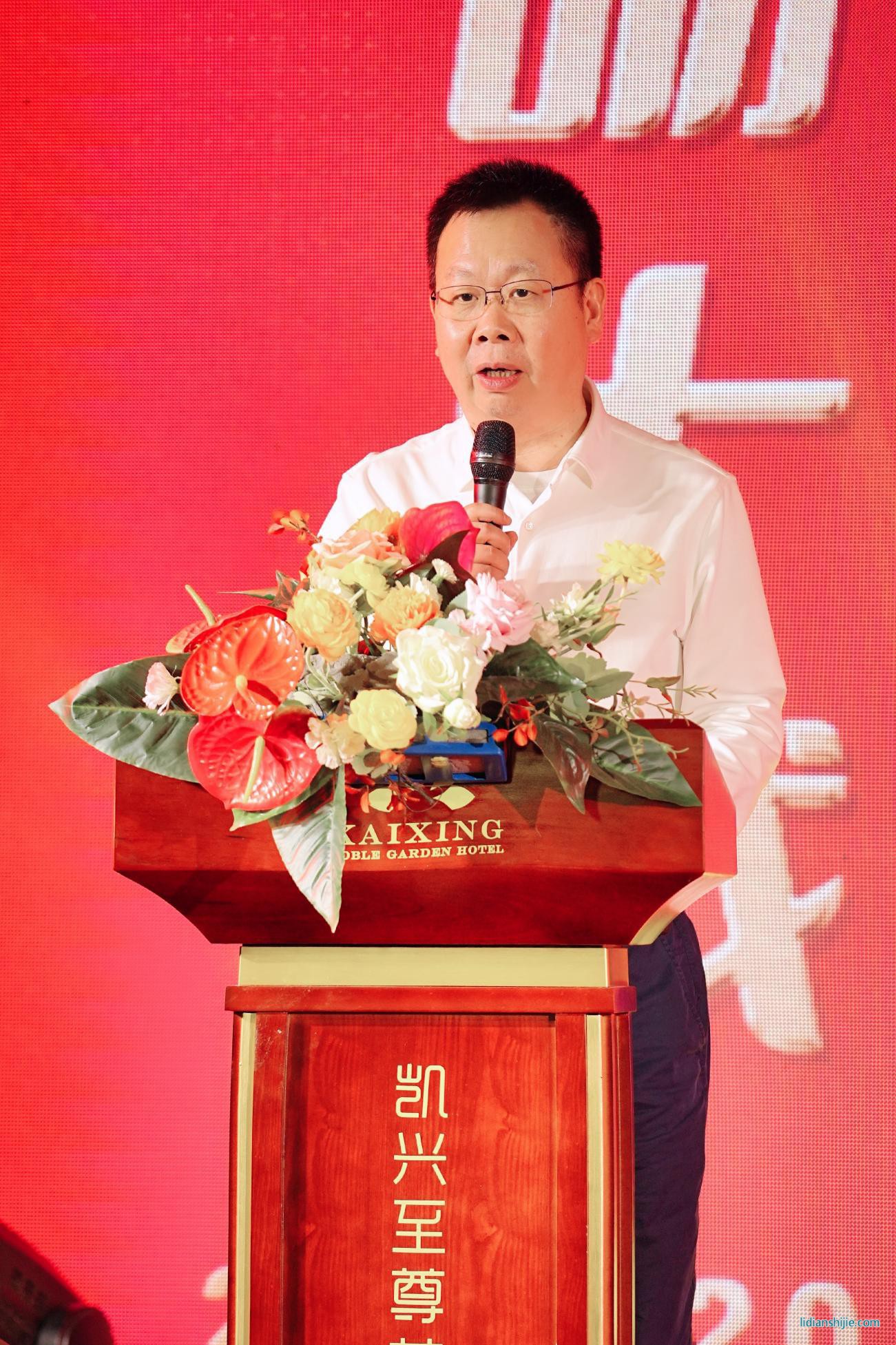 法恩萊特董事長(zhǎng)石俊峰