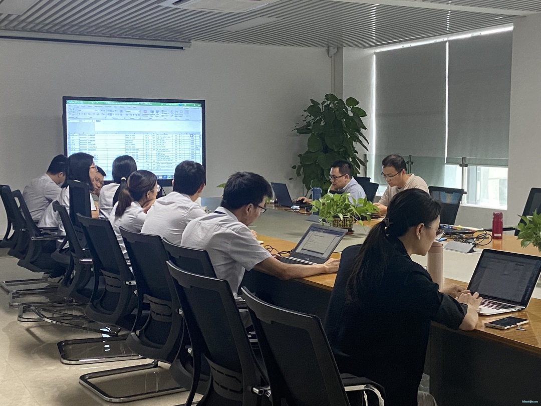 SGS與佛山金銀河簽署鋰電池前道工序生產(chǎn)線美標認證合同